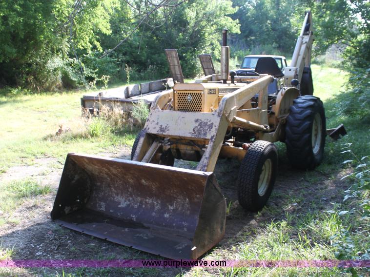 image for item AE9138 Allis Chalmers I40 backhoe loader