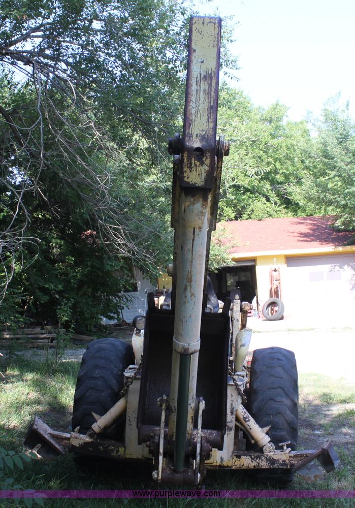 image for item AE9138 Allis Chalmers I40 backhoe loader