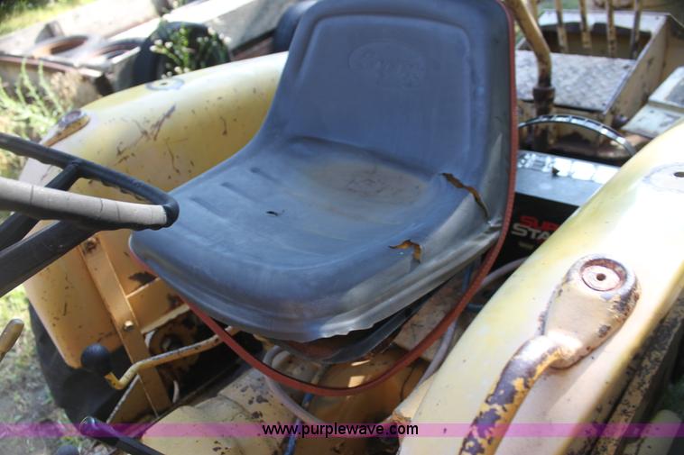 image for item AE9138 Allis Chalmers I40 backhoe loader