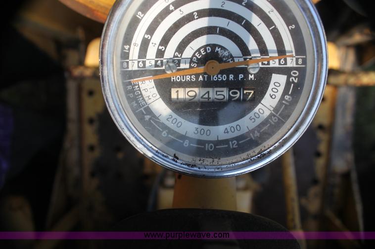 image for item AE9138 Allis Chalmers I40 backhoe loader