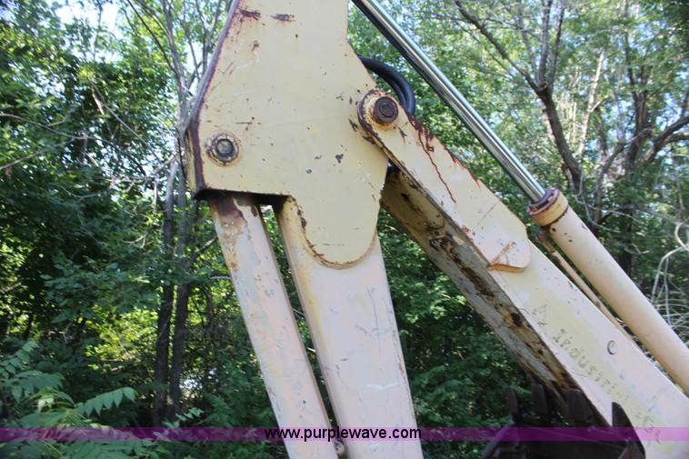 image for item AE9138 Allis Chalmers I40 backhoe loader