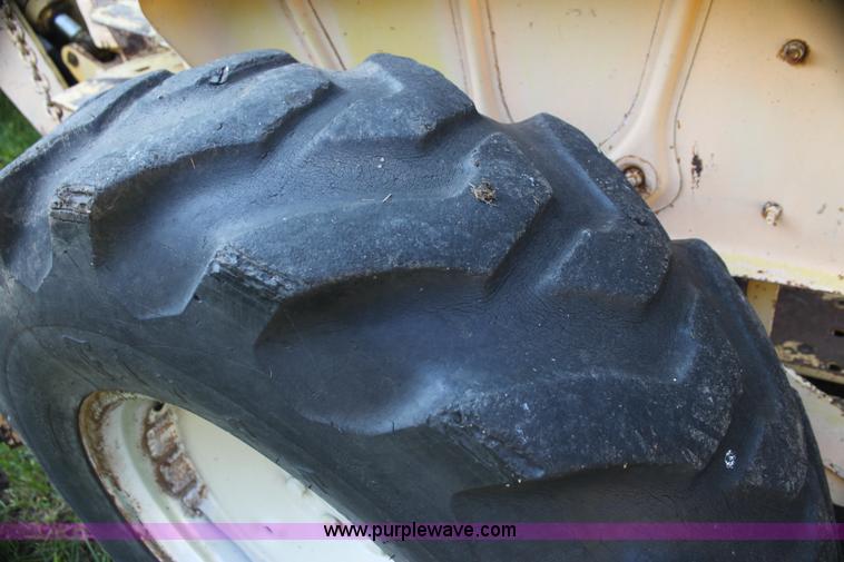 image for item AE9138 Allis Chalmers I40 backhoe loader