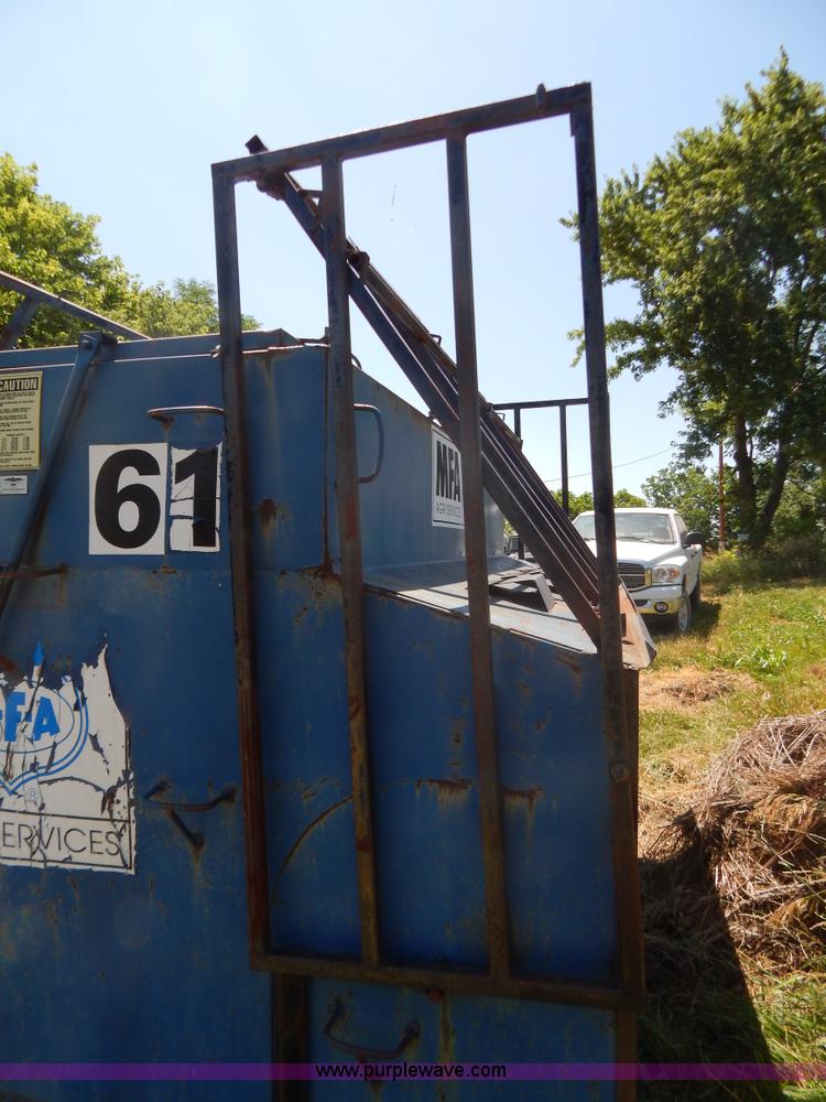 image for item AE9764 Portable creep feeder