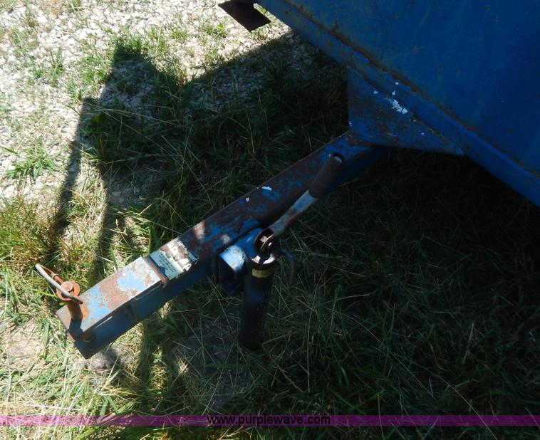 image for item AE9764 Portable creep feeder