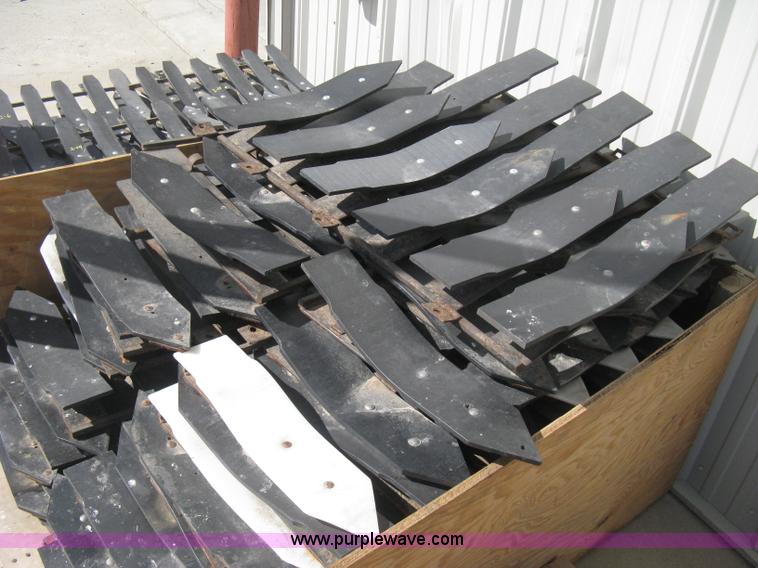 image for item AN9717 Britten Crop Savers milo guard points