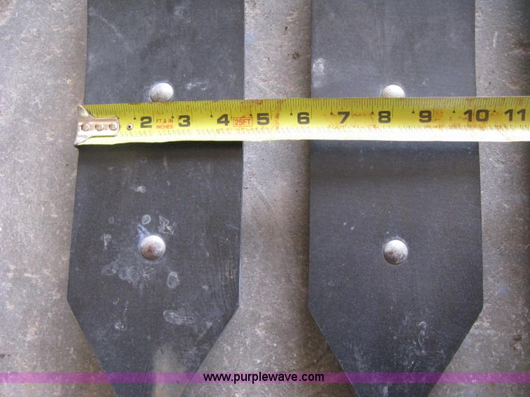 image for item AN9717 Britten Crop Savers milo guard points