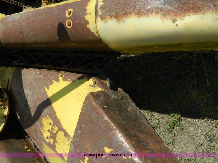 image for item D6001 John Deere two row ensilage cutter