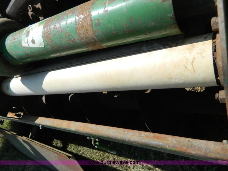 image for item D6001 John Deere two row ensilage cutter