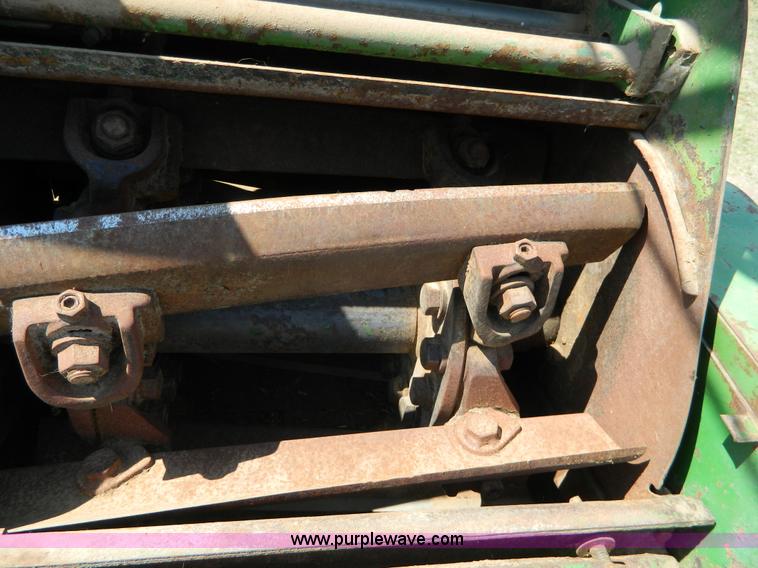 image for item D6001 John Deere two row ensilage cutter