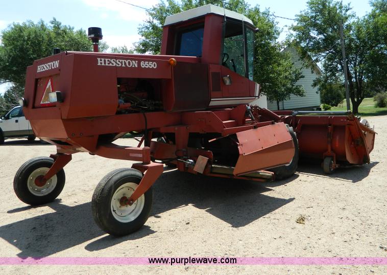 image for item D6007 1980 Hesston 6550 self-propelled swather