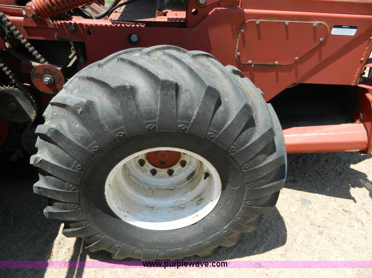image for item D6007 1980 Hesston 6550 self-propelled swather