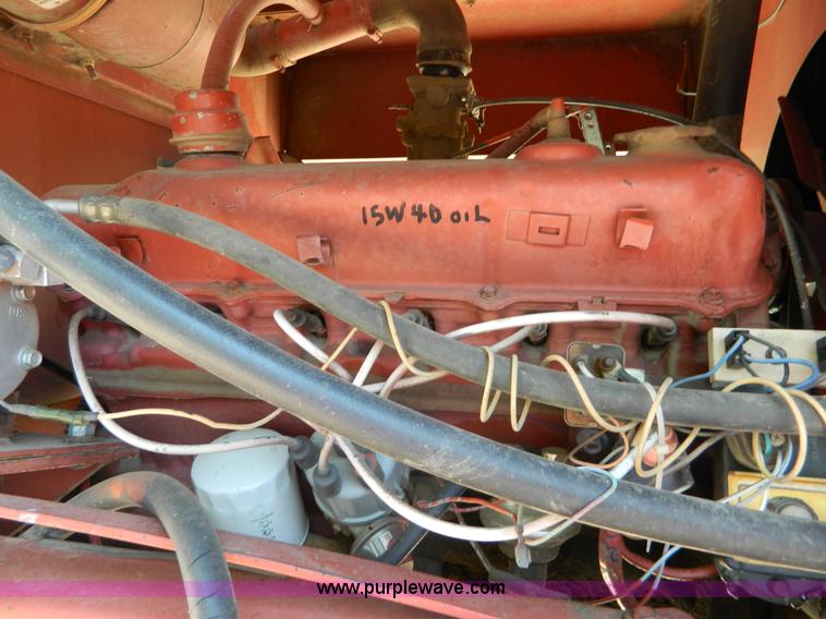 image for item D6007 1980 Hesston 6550 self-propelled swather