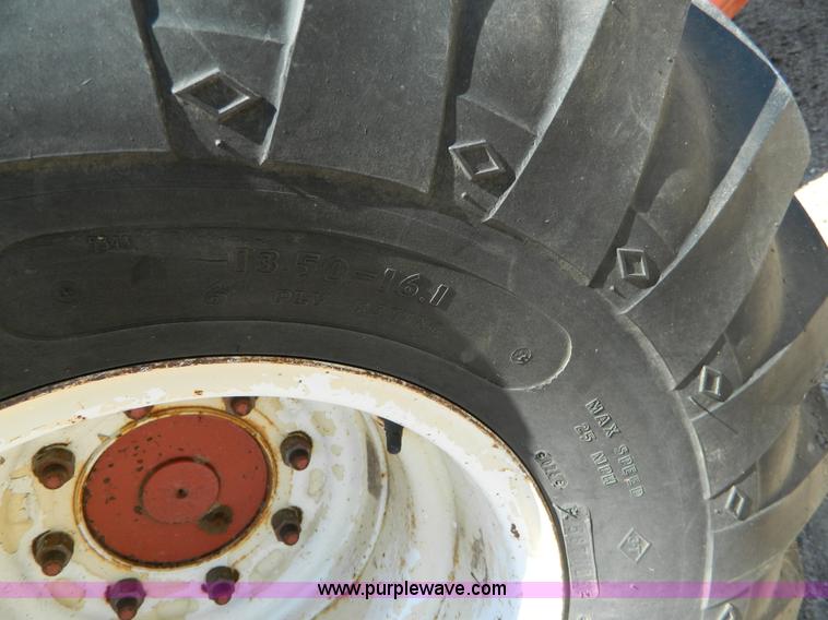 image for item D6007 1980 Hesston 6550 self-propelled swather