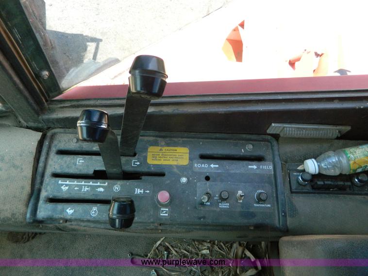 image for item D6007 1980 Hesston 6550 self-propelled swather