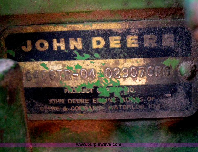 image for item D8465 1978 John Deere 4440 tractor