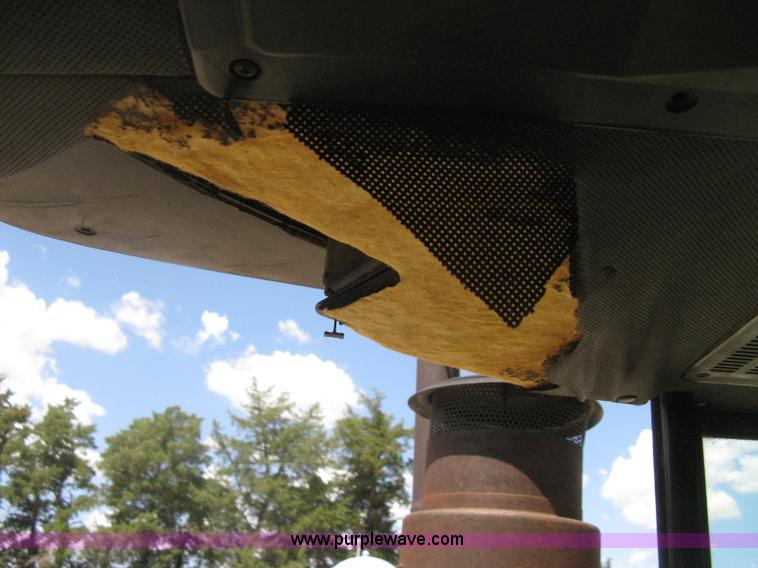 image for item D8465 1978 John Deere 4440 tractor