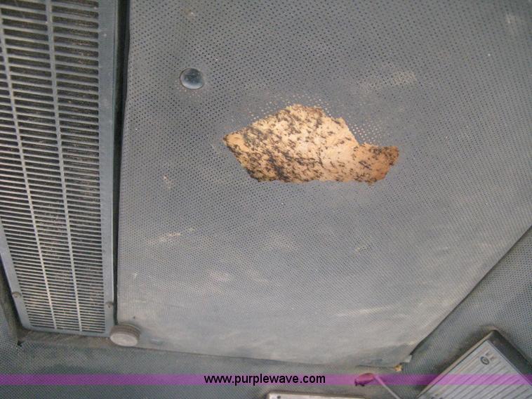 image for item D8465 1978 John Deere 4440 tractor