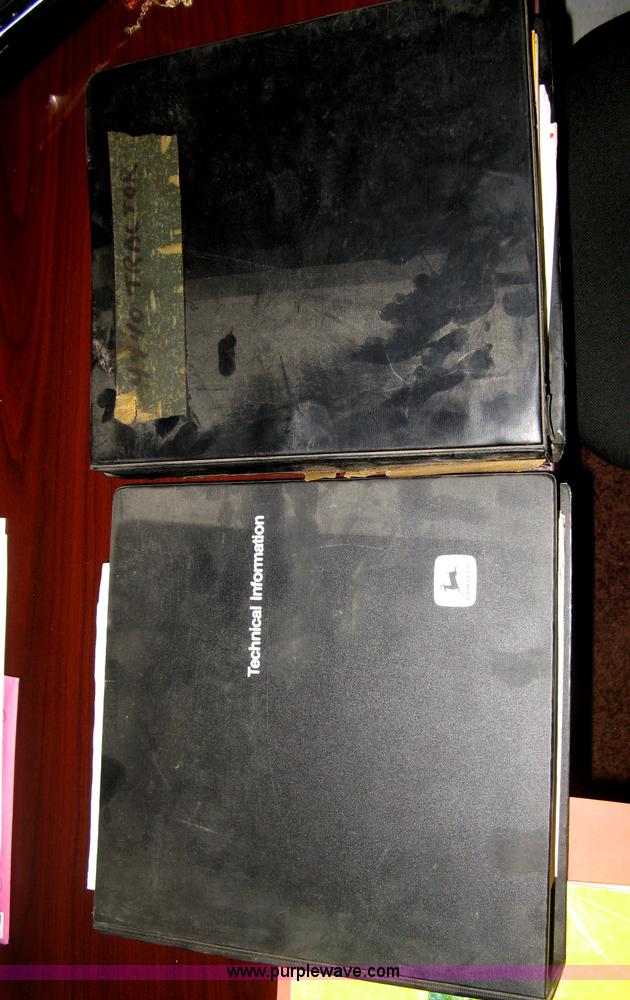 image for item D8465 1978 John Deere 4440 tractor