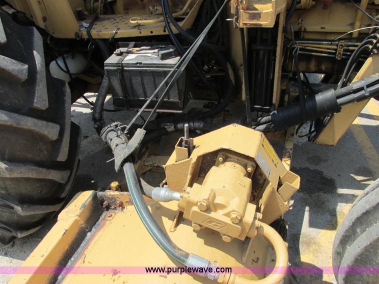 image for item E7286 Ford New Holland 7740 tractor