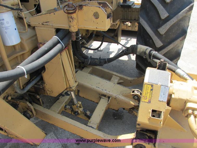 image for item E7286 Ford New Holland 7740 tractor