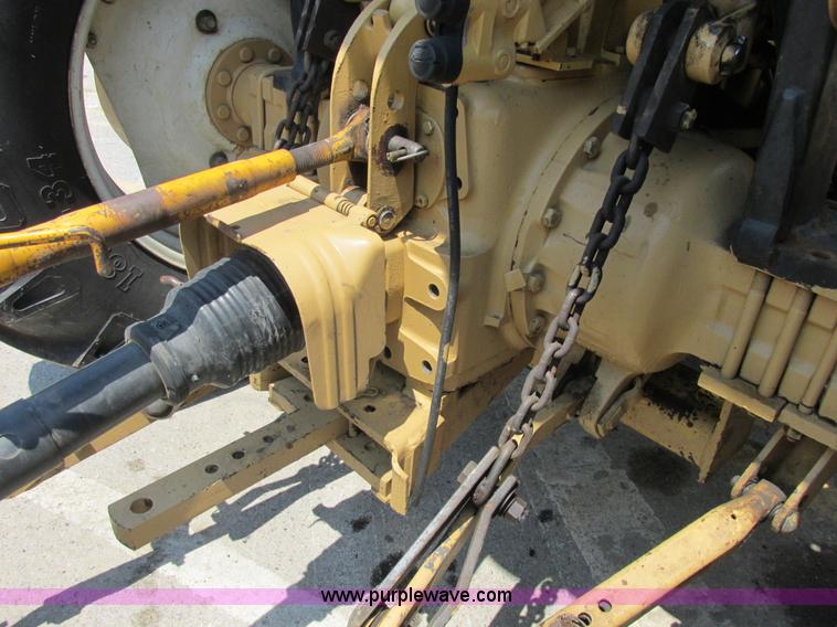 image for item E7286 Ford New Holland 7740 tractor