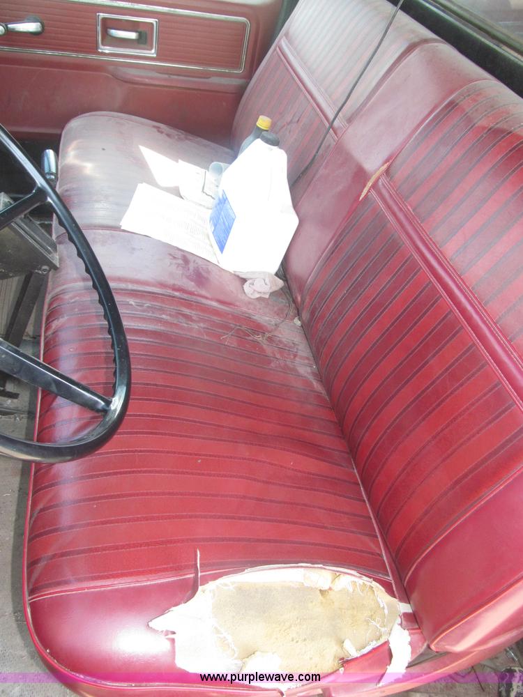 image for item F7046 1979 Chevrolet Scottsdale C70 grain truck