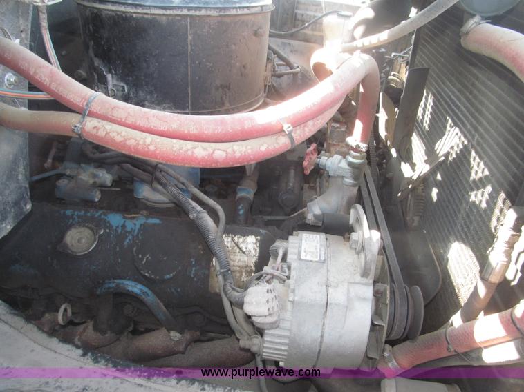 image for item F7046 1979 Chevrolet Scottsdale C70 grain truck