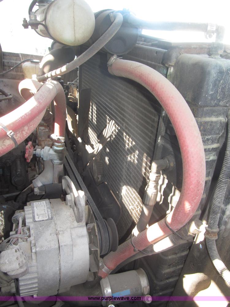 image for item F7046 1979 Chevrolet Scottsdale C70 grain truck