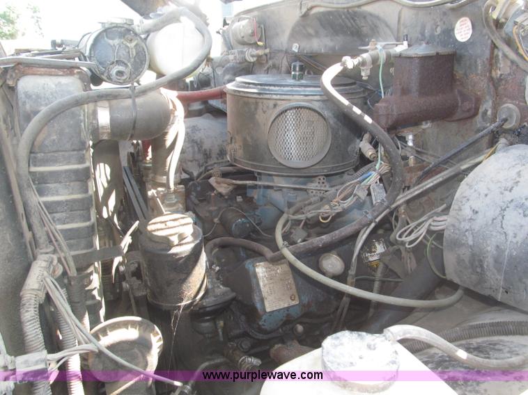 image for item F7046 1979 Chevrolet Scottsdale C70 grain truck