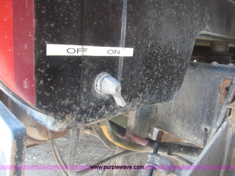 image for item F7046 1979 Chevrolet Scottsdale C70 grain truck