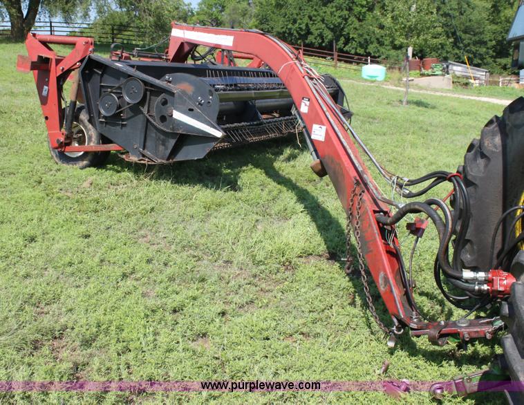 image for item G4029 1995 MacDon 5000 HydroSwing swather