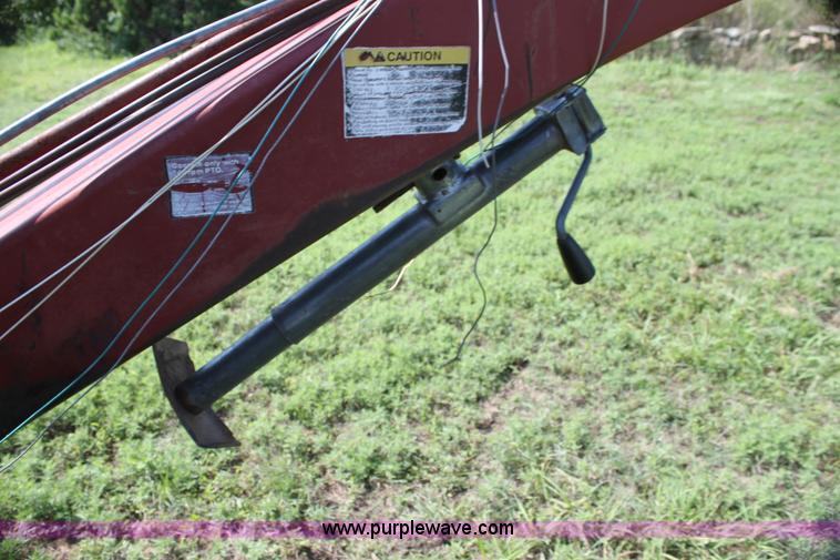 image for item G4029 1995 MacDon 5000 HydroSwing swather