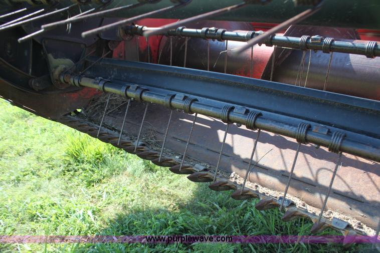 image for item G4030 1990 MacDon 7000 self-propelled swather