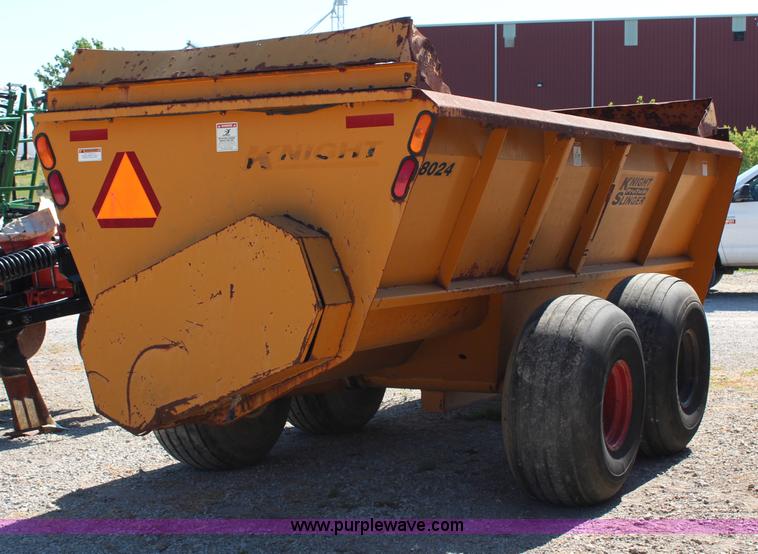 image for item G5065 2001 Knight 8024 Pro Twin Slinger manure spreader