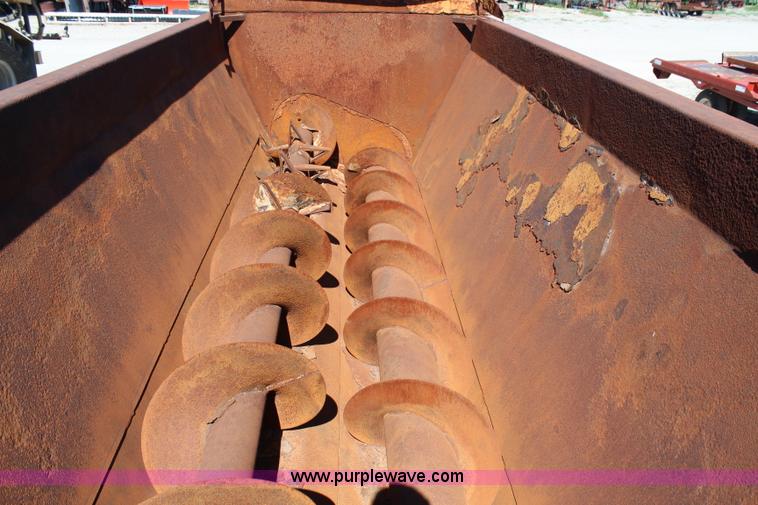 image for item G5065 2001 Knight 8024 Pro Twin Slinger manure spreader