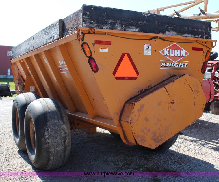 image for item G5066 2007 Knight 8124 Pro Twin Slinger manure spreader