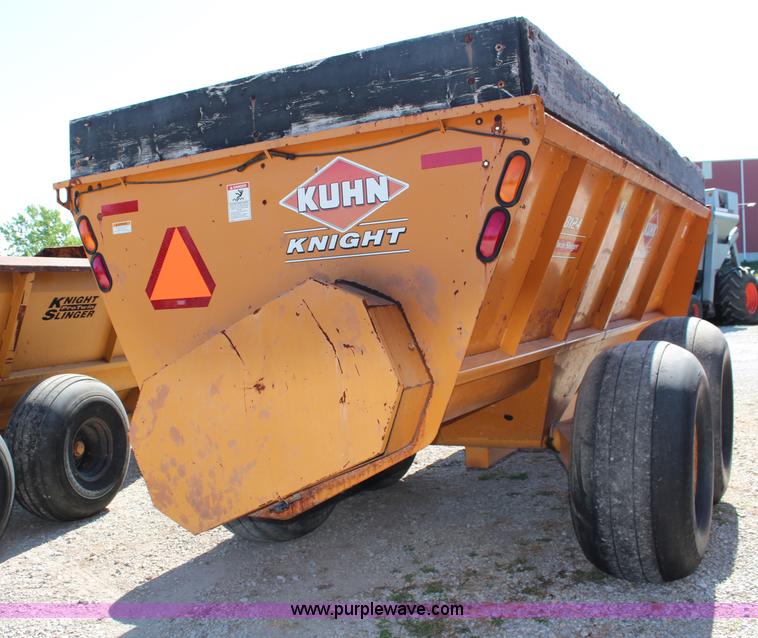image for item G5066 2007 Knight 8124 Pro Twin Slinger manure spreader