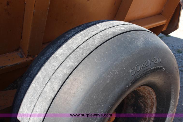 image for item G5066 2007 Knight 8124 Pro Twin Slinger manure spreader