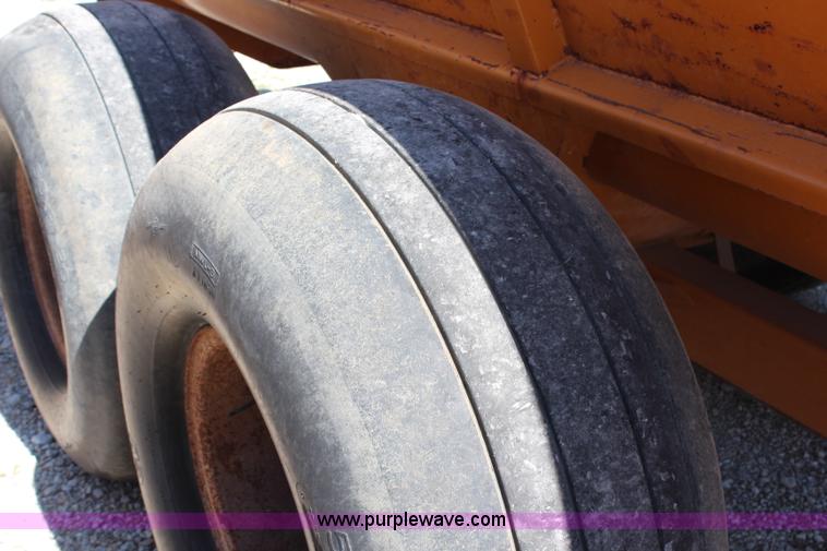 image for item G5066 2007 Knight 8124 Pro Twin Slinger manure spreader