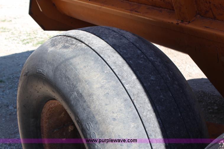 image for item G5066 2007 Knight 8124 Pro Twin Slinger manure spreader