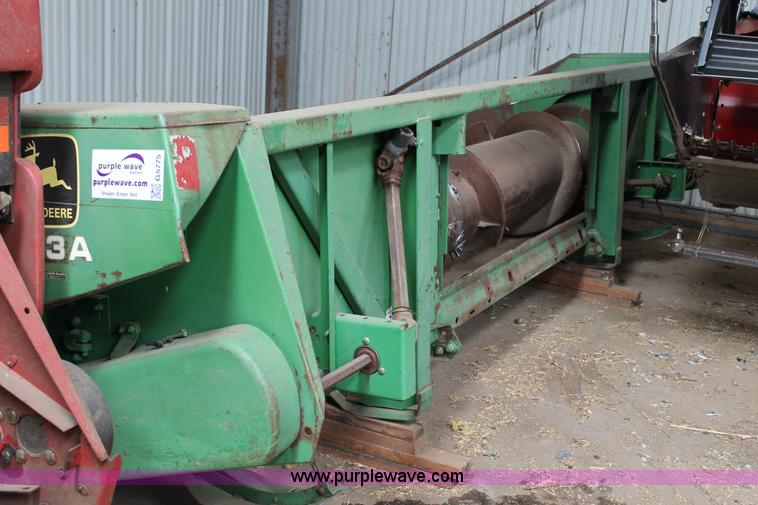 image for item G5775 John Deere 653A six row head