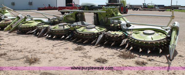 image for item G5785 2009 Claas Orbis 750 PRO row crop head