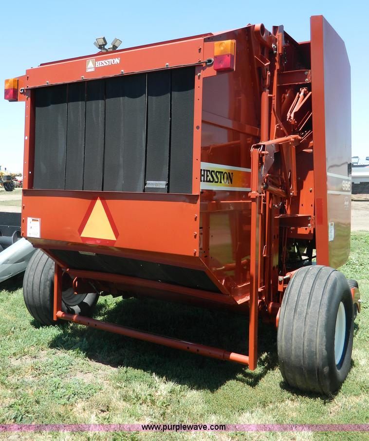 image for item G7959 2004 Hesston 956A round baler