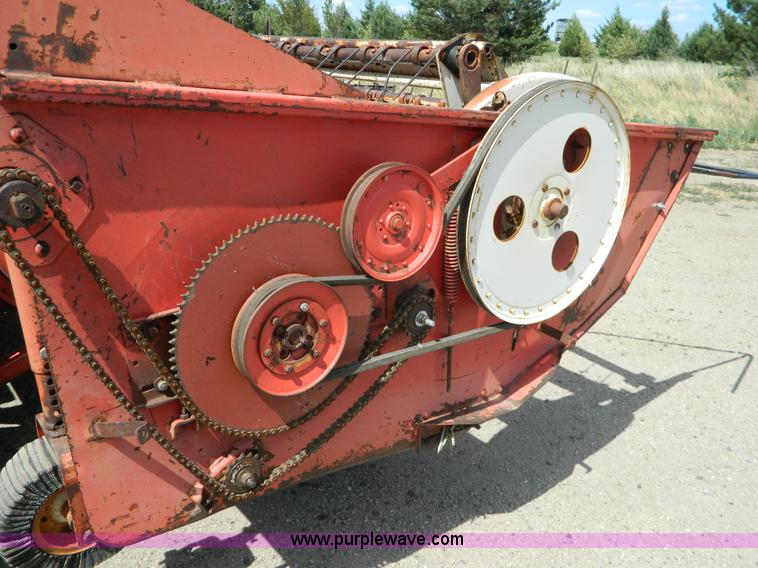 image for item G7960 Hesston 6600 swather