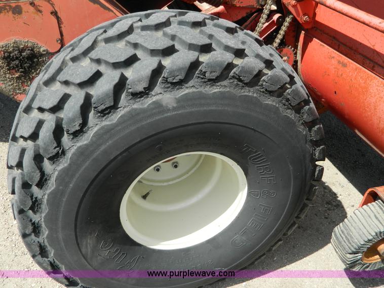 image for item G7960 Hesston 6600 swather