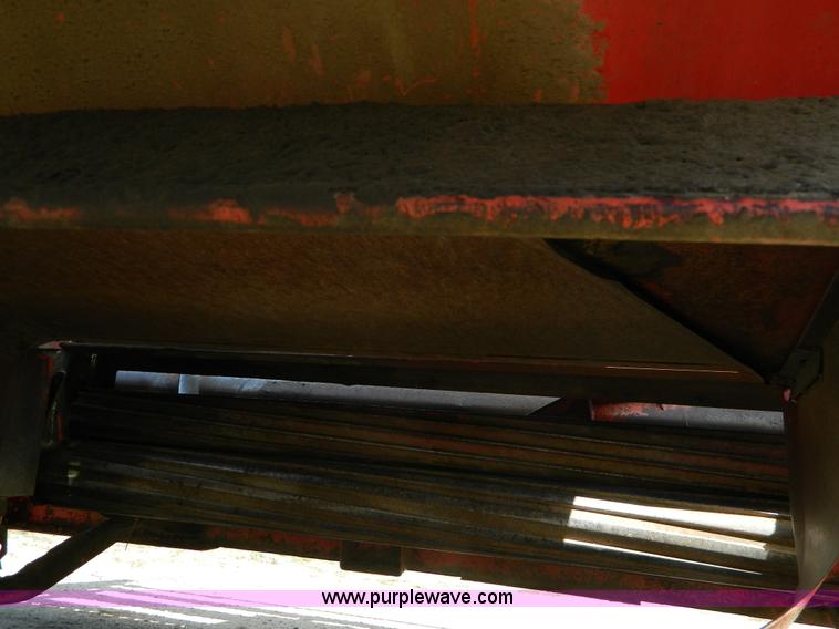 image for item G7960 Hesston 6600 swather