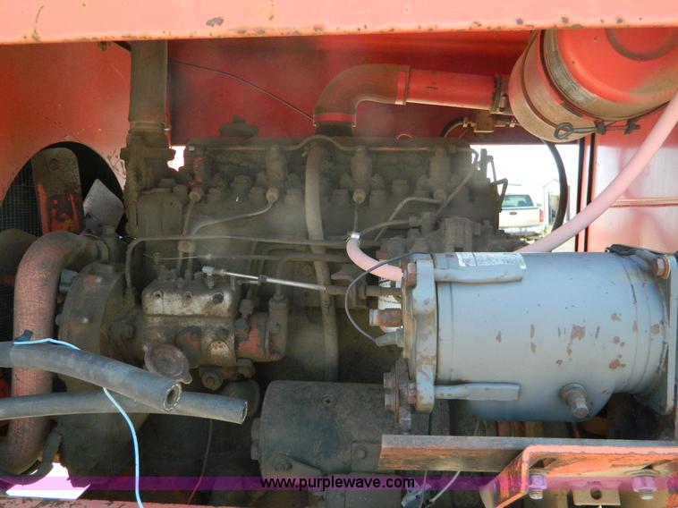 image for item G7960 Hesston 6600 swather