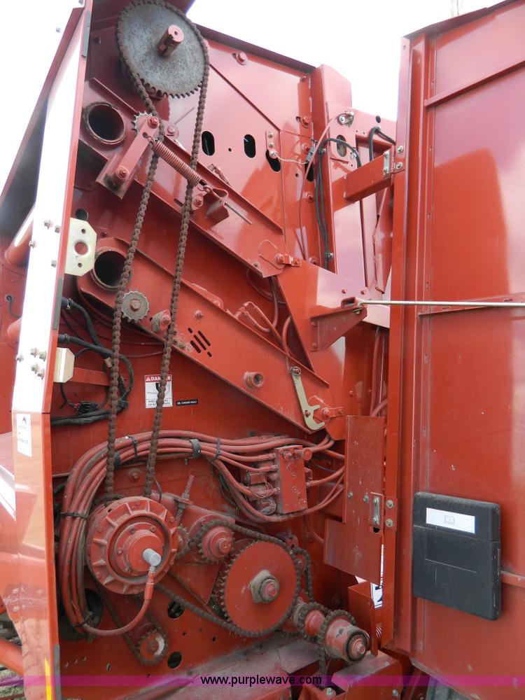 image for item G7961 2003 Hesston 956A round baler