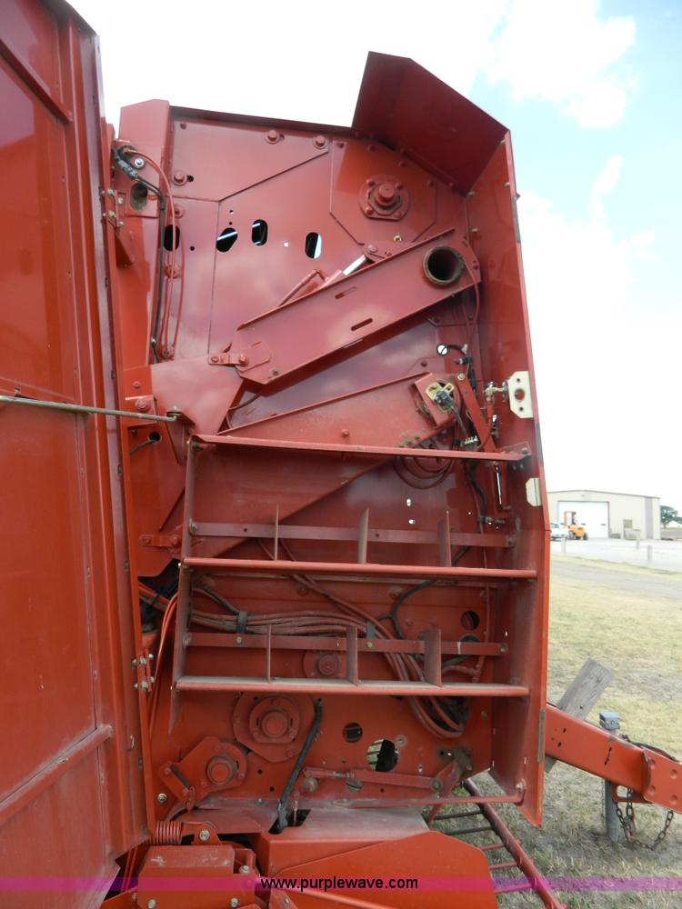 image for item G7961 2003 Hesston 956A round baler