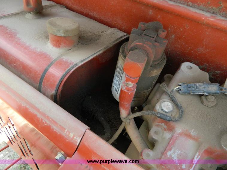 image for item G7961 2003 Hesston 956A round baler